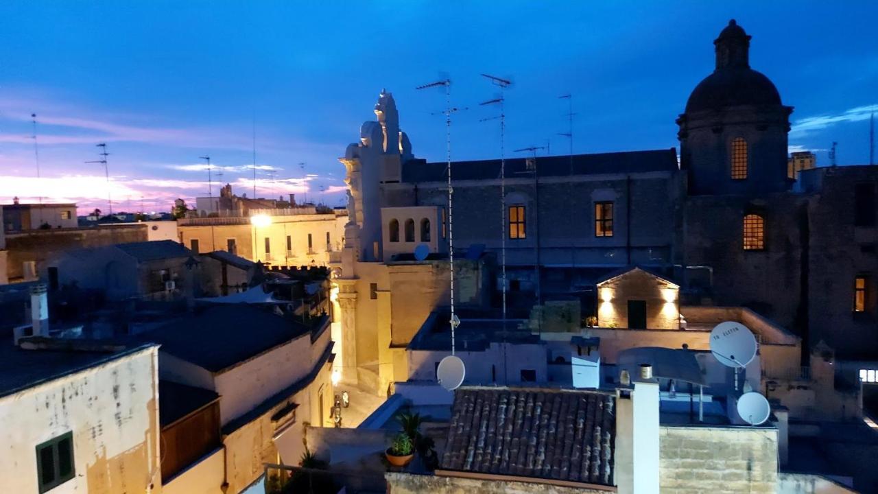 Attico Barocco Acomodação com café da manhã Lecce Exterior foto