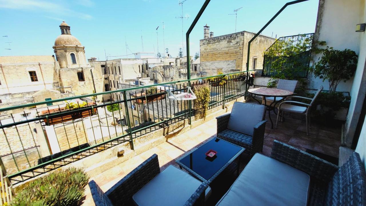 Attico Barocco Acomodação com café da manhã Lecce Exterior foto