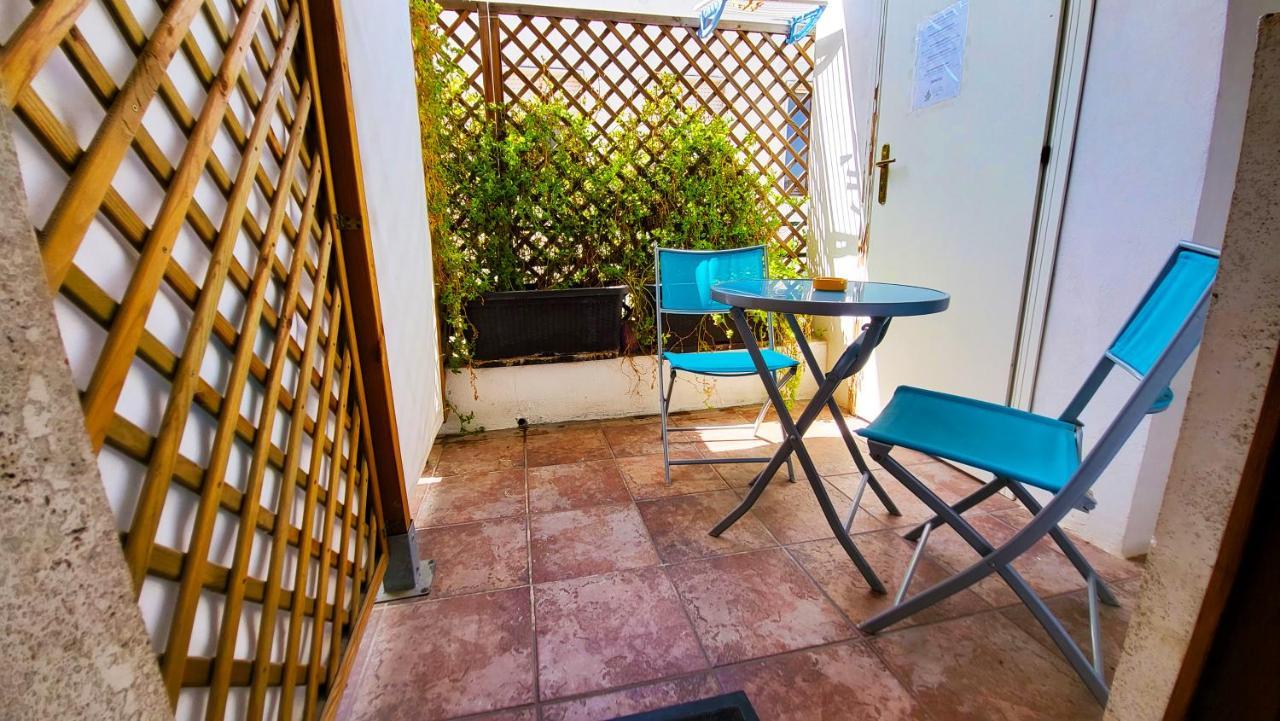 Attico Barocco Acomodação com café da manhã Lecce Exterior foto